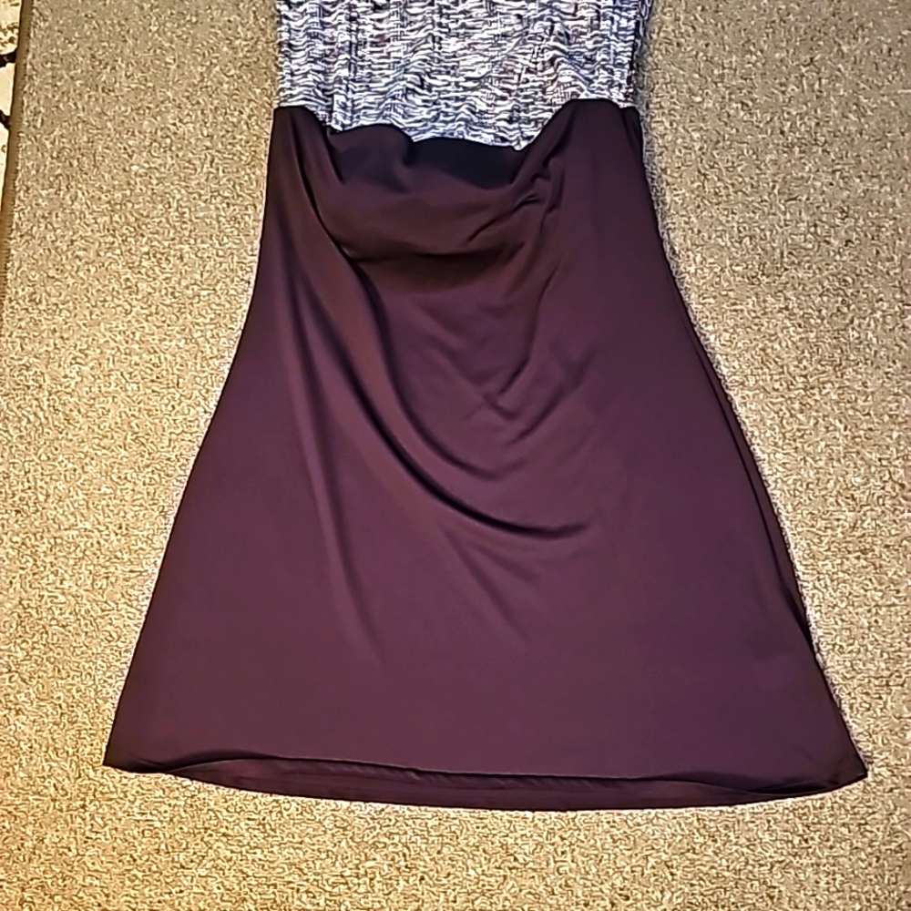 Dress - Picture 10 of 16